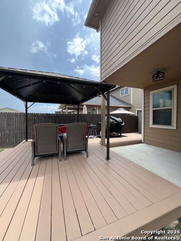 Image 22 of 23 For 10419 Bulwark Pk