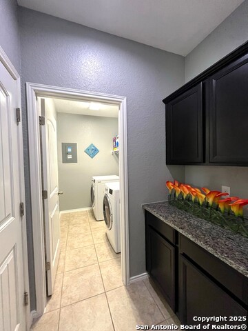 Image 5 of 23 For 10419 Bulwark Pk