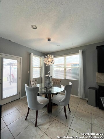 Image 8 of 23 For 10419 Bulwark Pk