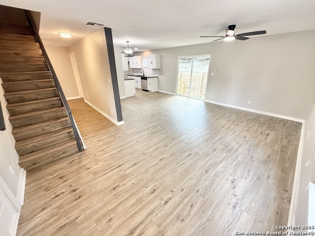 Image 3 of 12 For 111 Furnish  