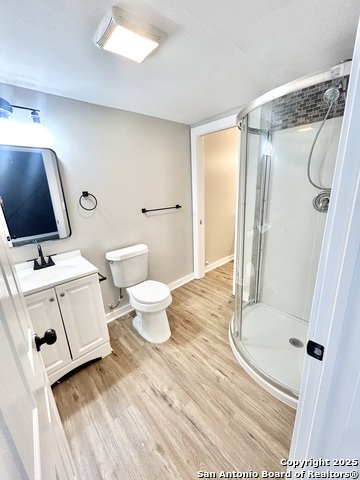 Image 4 of 12 For 111 Furnish  