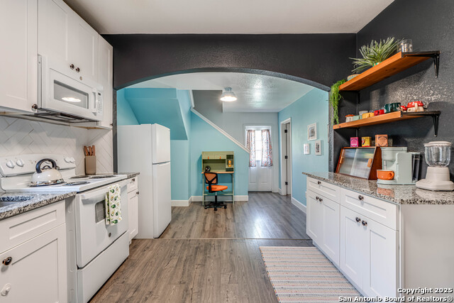 Image 15 of 33 For 1505 Craig Pl W