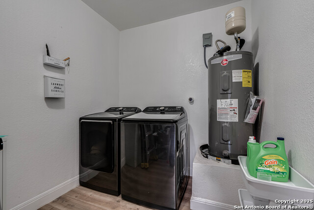 Image 28 of 33 For 1505 Craig Pl W