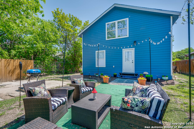 Image 32 of 33 For 1505 Craig Pl W