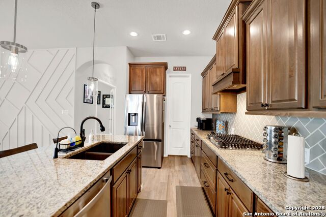 Image 20 of 42 For 12650 Dragonfly