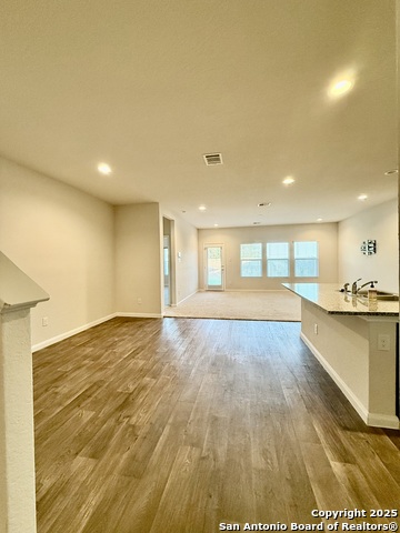 Listing photo id 9 for 1021 Adler Way