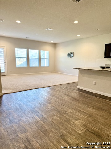 Listing photo id 11 for 1021 Adler Way