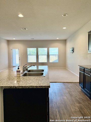 Listing photo id 13 for 1021 Adler Way