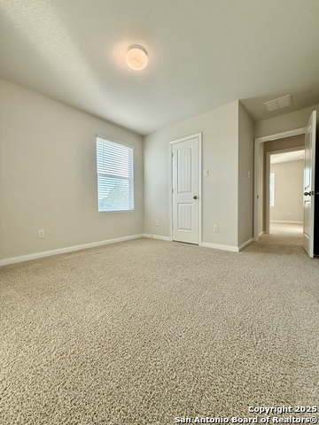 Listing photo id 33 for 1021 Adler Way