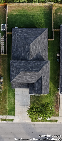 Listing photo id 40 for 1021 Adler Way