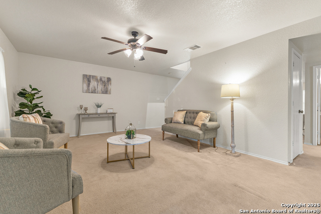 Listing photo id 10 for 11407 Liberty Field