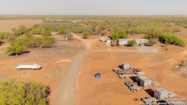 Details for 1160 Hwy 85 W, Dilley, TX 78017