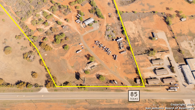 Image 22 of 42 For 1160 Hwy 85 W