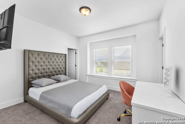 Image 50 of 56 For 406 Aurora Basin
