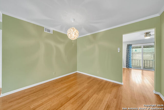 Image 8 of 23 For 102 Ruelle  200-b