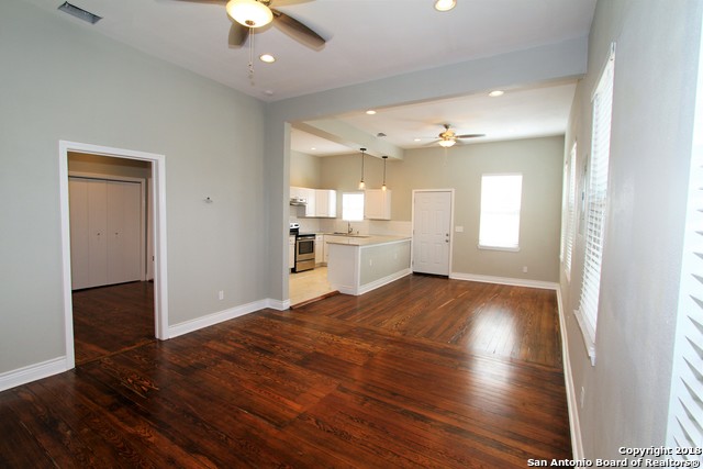 Image 6 of 18 For 114 Oleander St