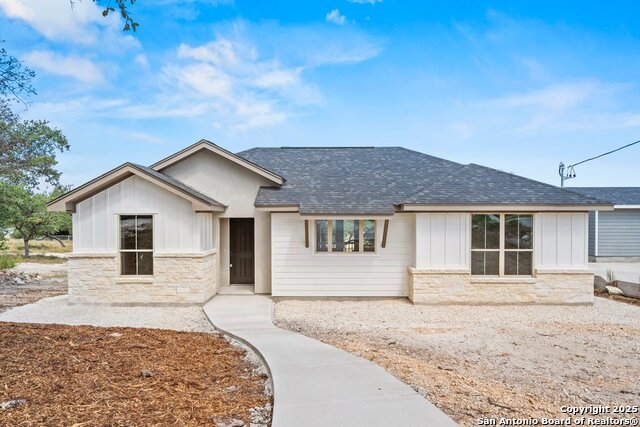 Details for 821 Scenic Hills, Canyon Lake, TX 78133