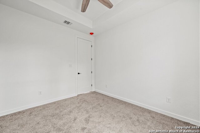 Listing photo id 22 for 821 Scenic Hills