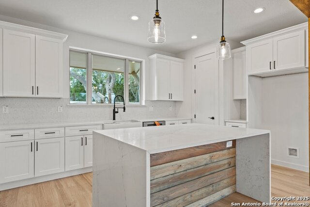 Listing photo id 5 for 821 Scenic Hills