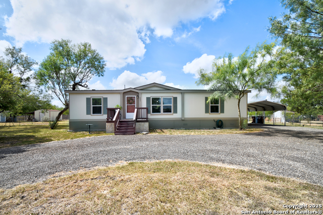 Details for 605 County Road 3821, San Antonio, TX 78253