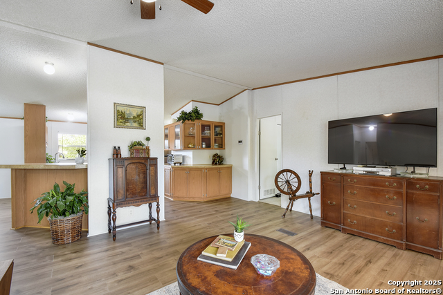 Image 6 of 21 For 605 County Road 3821