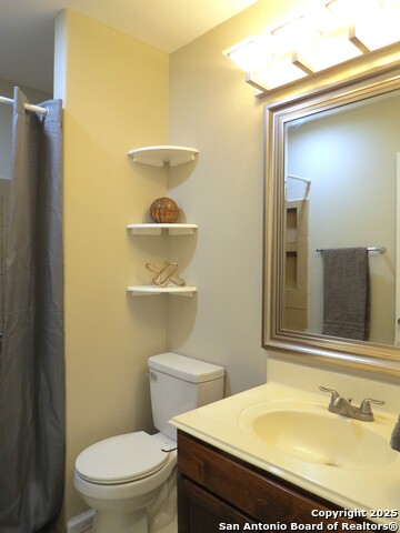 Listing photo id 7 for 8762 Port Of Call