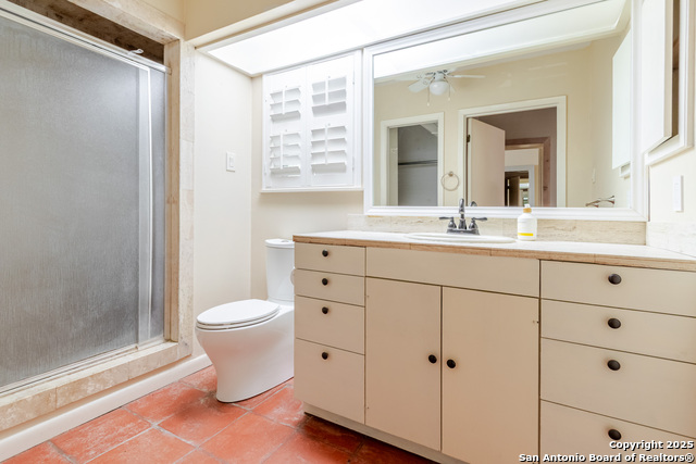 Image 20 of 41 For 9319 Oak Ledge