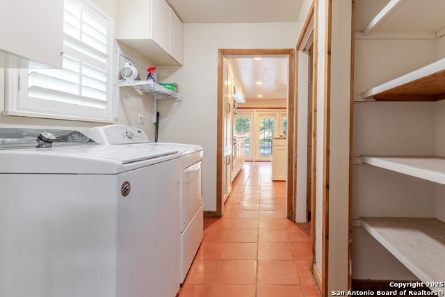 Image 32 of 41 For 9319 Oak Ledge