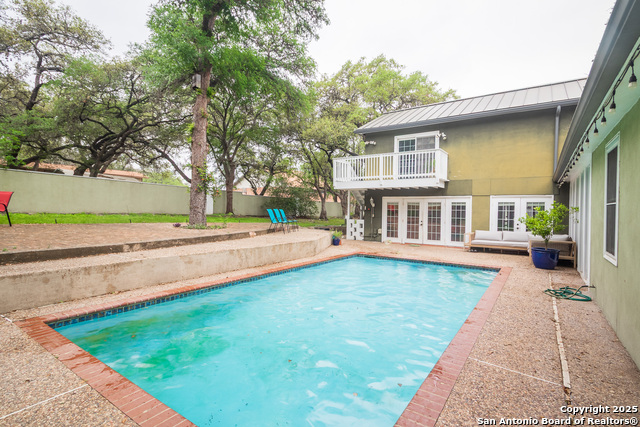 Image 36 of 41 For 9319 Oak Ledge