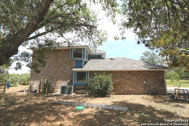 Image 4 of 50 For 1920 Fm 477  