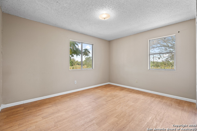 Image 19 of 34 For 2862 Wetz  