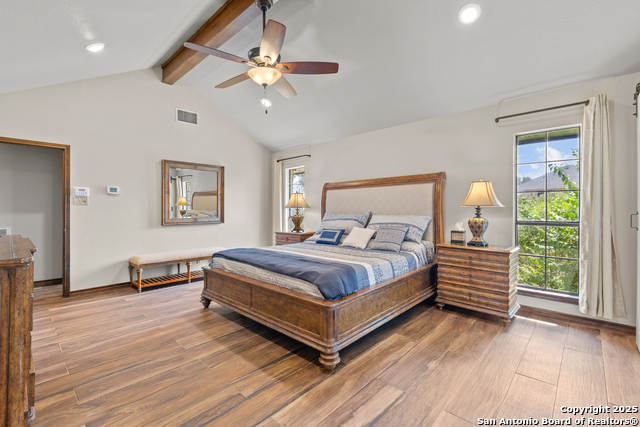 Listing photo id 16 for 31421 Wild Oak Hill