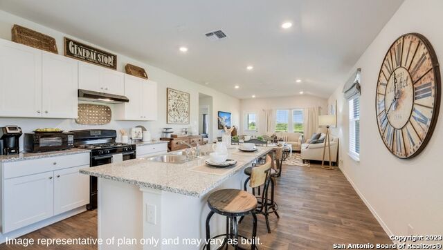 Image 5 of 27 For 1530 Champagne Oak