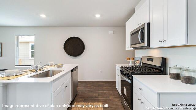 Listing photo id 15 for 12544 Ivory Pkwy