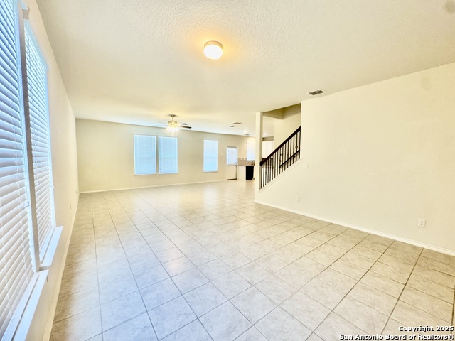Listing photo id 6 for 27346 Emilie Canyon