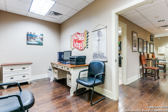 Listing photo id 6 for 14239 Old Bandera