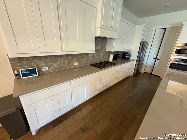 Image 10 of 32 For 2710 Creekside
