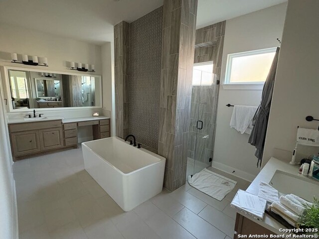 Image 15 of 32 For 2710 Creekside