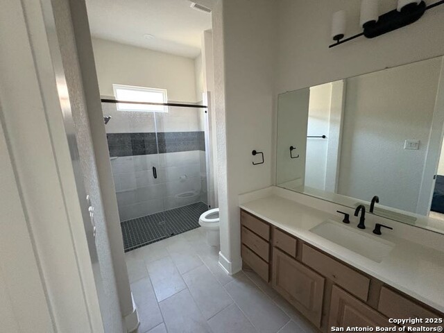 Image 21 of 32 For 2710 Creekside