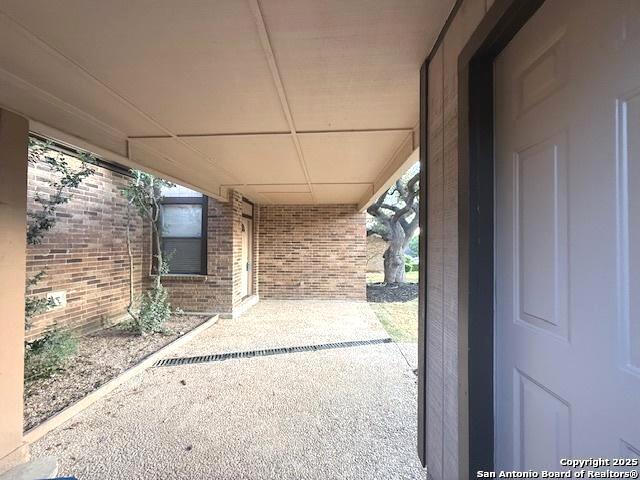 Image 10 of 46 For 19906 Park Bluff
