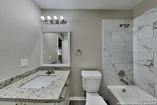 Listing photo id 20 for 423 Irongate Rdg