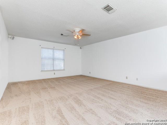 Image 16 of 25 For 16147 Turnstone Ln