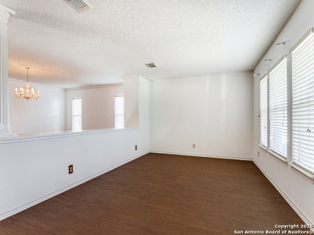 Image 4 of 25 For 16147 Turnstone Ln