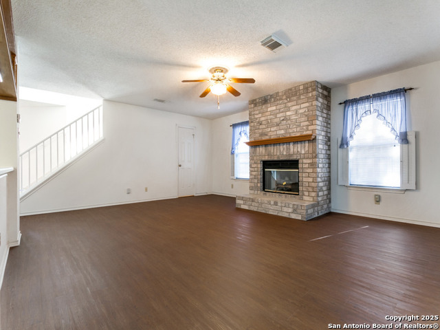 Image 6 of 25 For 16147 Turnstone Ln