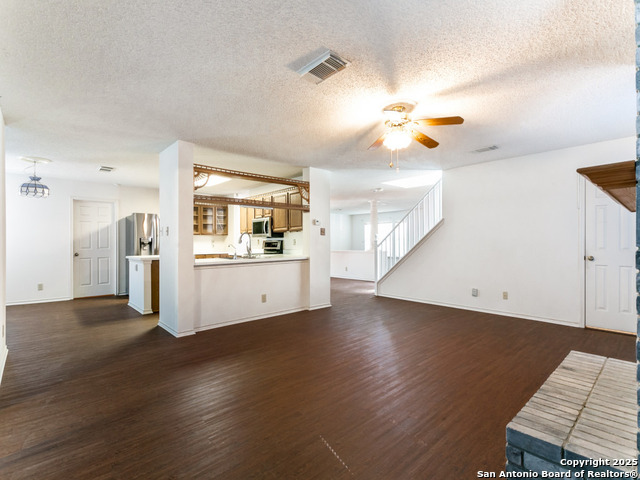 Image 8 of 25 For 16147 Turnstone Ln