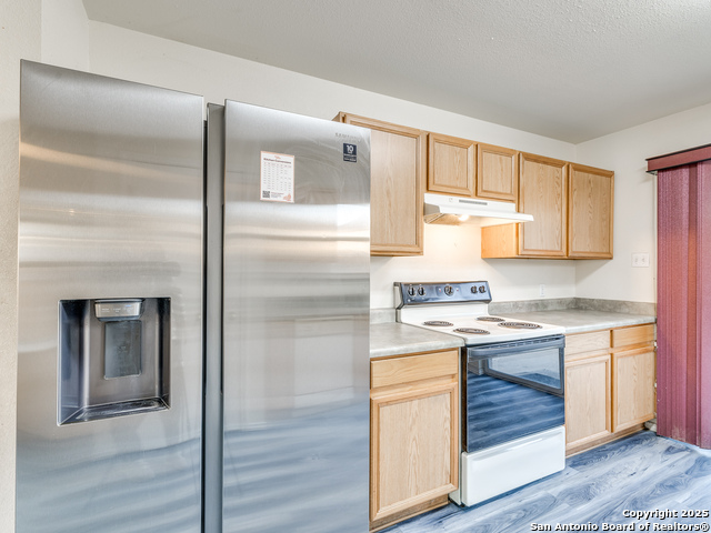 Image 10 of 18 For 4033 Salty Marsh