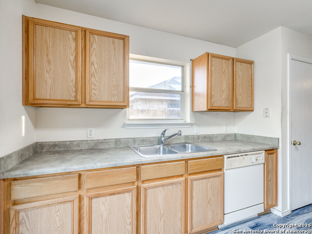 Image 12 of 18 For 4033 Salty Marsh