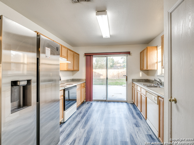 Image 13 of 18 For 4033 Salty Marsh