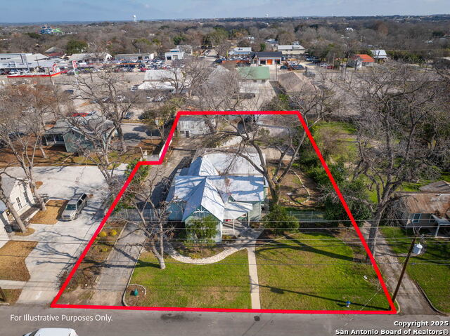 Image 44 of 47 For 633 Castell Avenue S