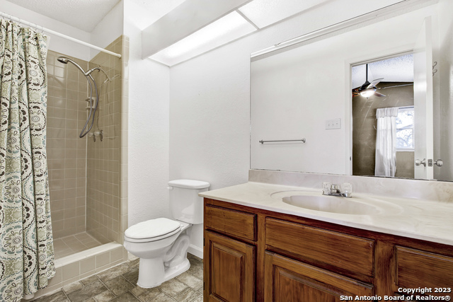 Image 21 of 26 For 829 Bitters W Apt 404